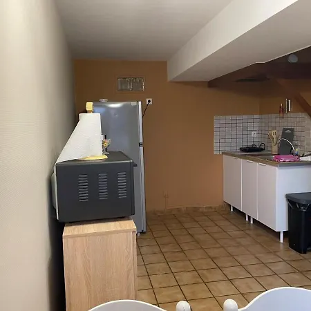 Apartmán 54m2 1er Etage Montfort-le-Gesnois